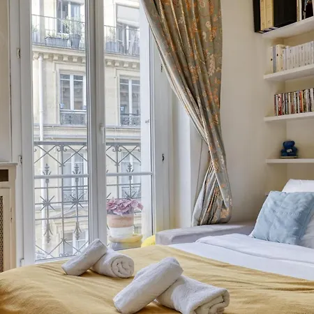 Lovely Authentic 1 Bedroom Flat-heart Of 11 Parigi